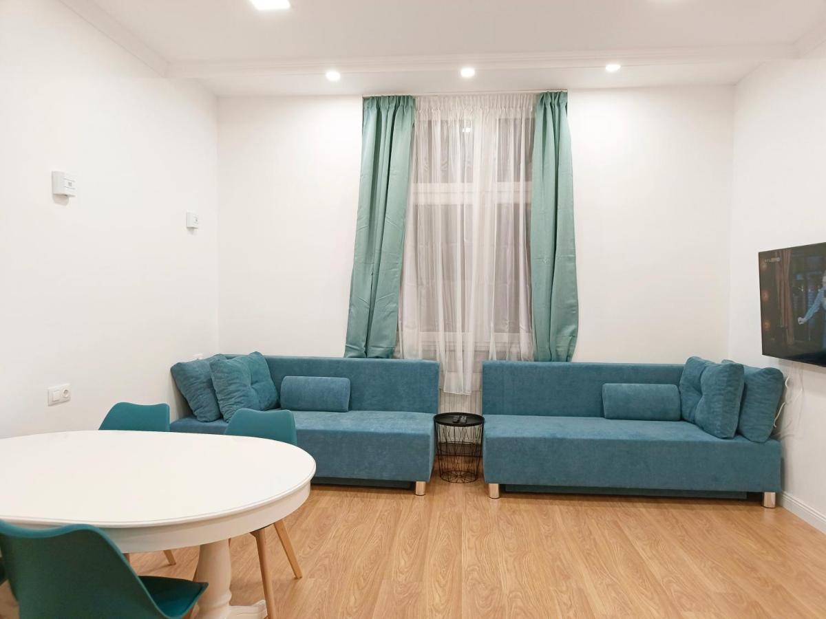 Ruyi Holiday Шопрон Экстерьер фото